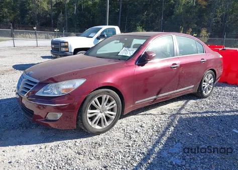 2009 Hyundai Genesis 4.6 z USA, uszkodzony, nr VIN KMHGC46F79U032633